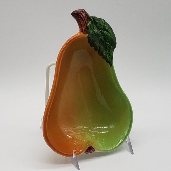 Portuguese Vintage Majolica Ceramic Green to Red Pear Shaped Bowl or Dish - Picture 12 of 13